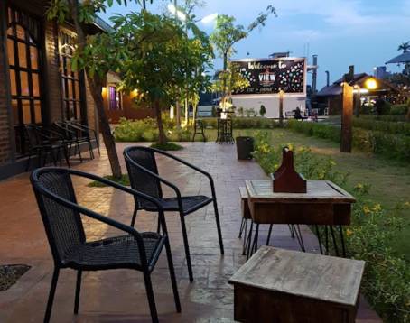 The Good View Bar & Restaurant