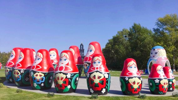 Matryoshka Square