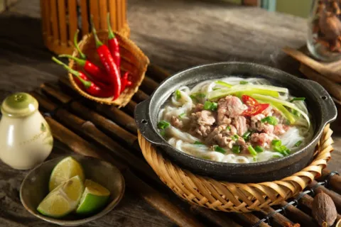 MẸT Vietnamese restaurant & Vegetarian Food 3