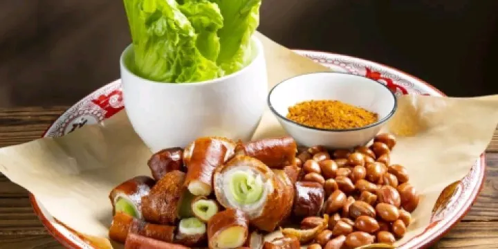 阿杜土菜館(花園路店)