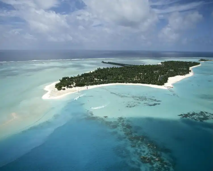 Hotel di Nalaguraidhoo