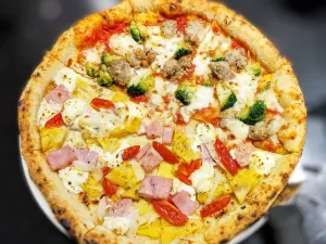 Pizza 4P's Hoang Van Thu