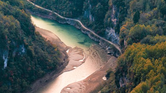 Guangwu Mountain Xiaowu Gorge Scenic Spot