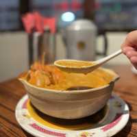極具大排檔風味嘅飯店
