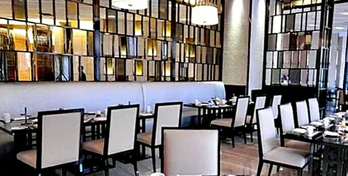 昆仑国际酒店餐厅