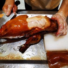 尚爵烤鸭宴会酒店(高新区店) User Photo