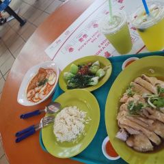 Maxwell Food Centre User Photo