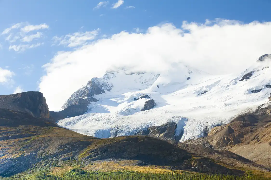 Hotels near Columbia Icefield