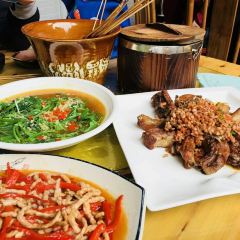 德元楼 User Photo