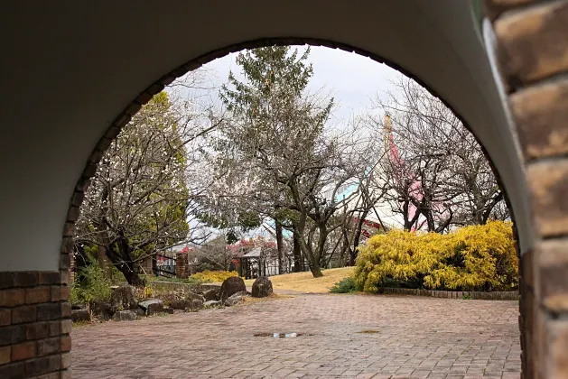 広島平和都市記念碑 原爆死没者慰霊碑周辺のホテル