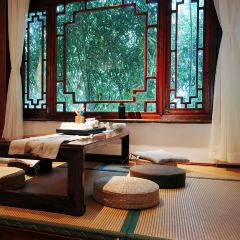 LianHua Ge ChaYi Vegetarian Restaurant User Photo