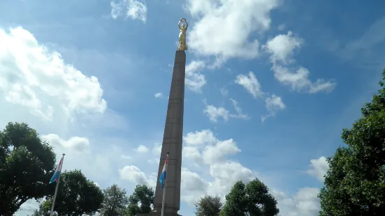 盧森堡英雄紀念碑