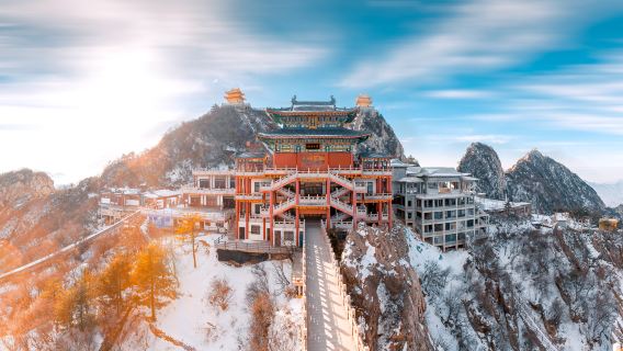 Laojun Mountain Jinding Taoist Temples complex