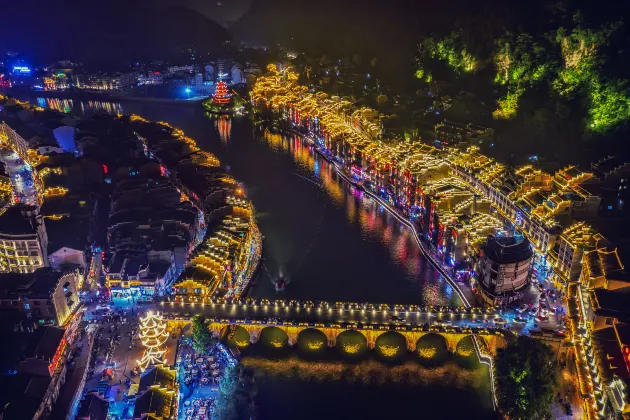Hotel Bintang 3 di Jiangkou