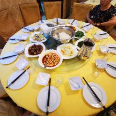 Moon River Chinese Sea Food Restaurant User Photo