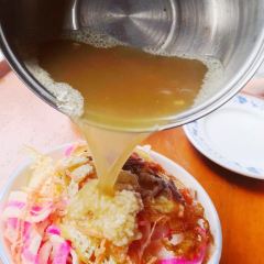寸大妈豆粉餐馆 User Photo