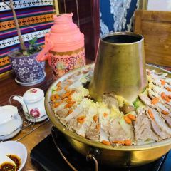 东智仓藏餐吧(塔尔寺景区店) User Photo