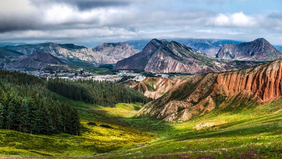 Zhuoer Mountain Scenic Area