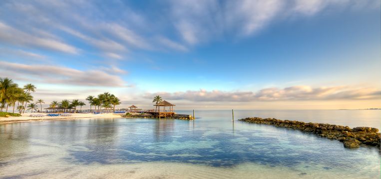 Nassau Travel Guide 2026: Top Attractions, Things to Do & Deals