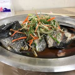 八鬥子阿龍海鮮餐廳 User Photo
