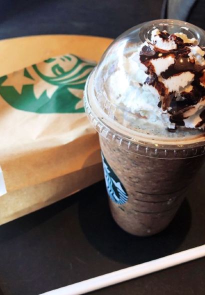 STARBUCKS Yilan Shop