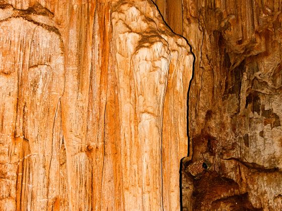 Huangxian (Yellow Fairy) Cave