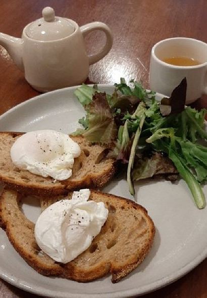 Cora's Breakfast & Lunch