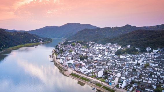 Huangshan Private Guided 1-Day Tour Huizhou Ancient City Xin'anjiang Landscape Gallery