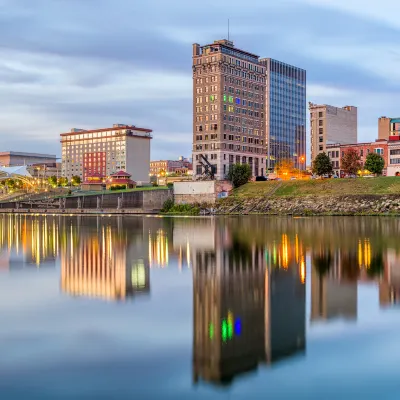 Hotels near Chapin Memorial Park