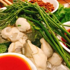 Laong's Bistro & Boutique User Photo