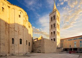 duracion vuelo Zadar Barcelona