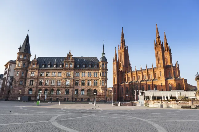 โรงแรมใกล้Evangelische Kirche Bierstadt - Evangelische Kirchengemeinde Wiesbaden-Bierstadt