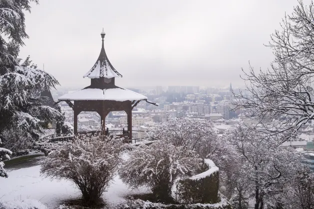 Vé máy bay Christchurch Graz