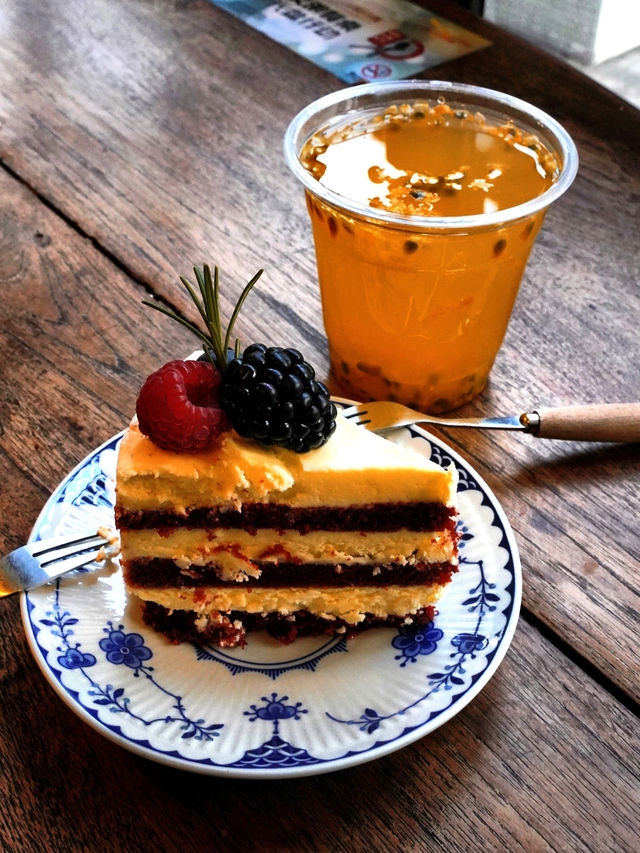 Tiramisu & Coffee on Yongkang Road