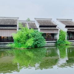 WATERLIGHT COURT User Photo