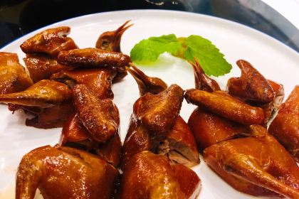 YELIN SEAFOOD WHARF