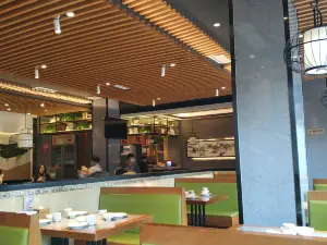 渝都家厨(范阳路店)