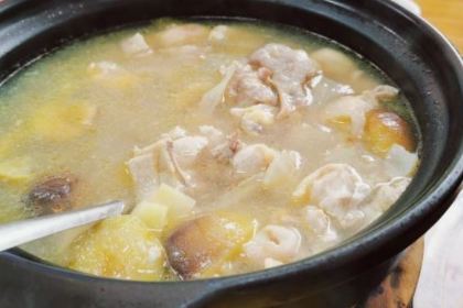 惠云峯食府·无花果浸鸡农家菜