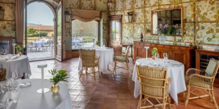 Castello Banfi - La Sala dei Grappoli