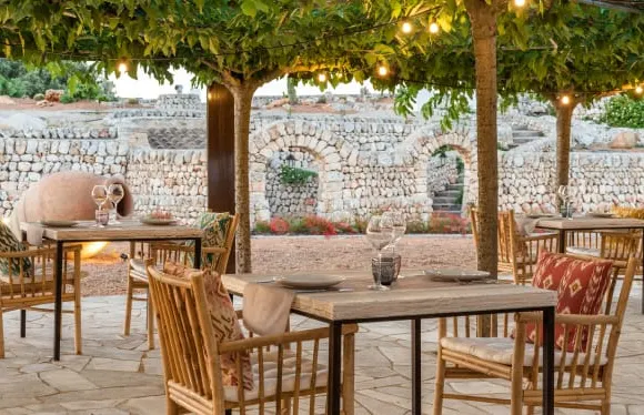 Only Adults Restaurante - Hotel Agroturismo Llucasaldent Gran