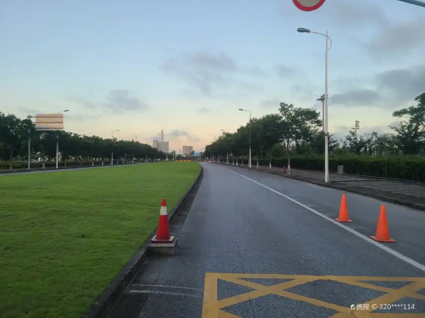 Hotels near Shanghai Citizen Sports Park Football Park