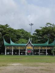 Imam Bonjol Square