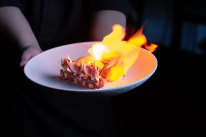 成都瑯珀·凯悦臻选酒店·云轩