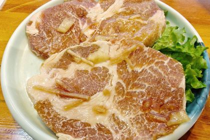 Wuhuazhenpinchaoxianzutanhuo Barbecue