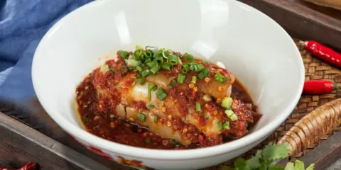 飯粑跎老重慶蹄花·非遺地標菜（較場口店）