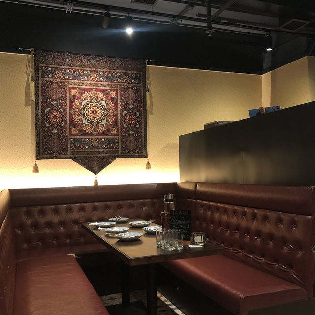 尖東情調十足，高質西班牙餐廳