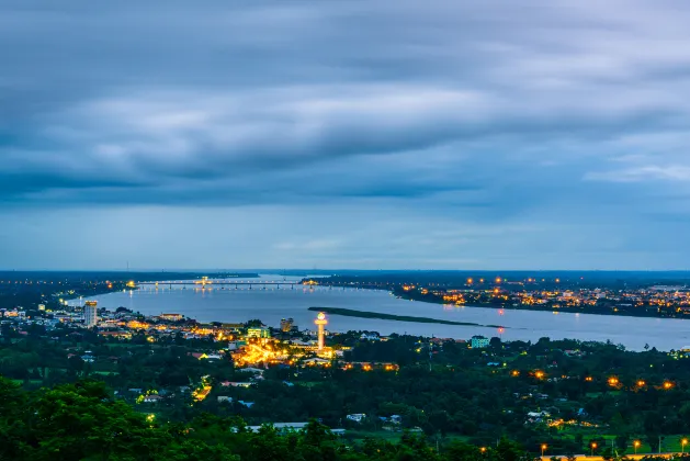 Voli Savannakhet Dublino