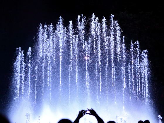 Dubai Fountain