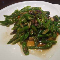 SHI ZI LOU User Photo