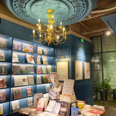 鹿森书店(上下杭店) User Photo